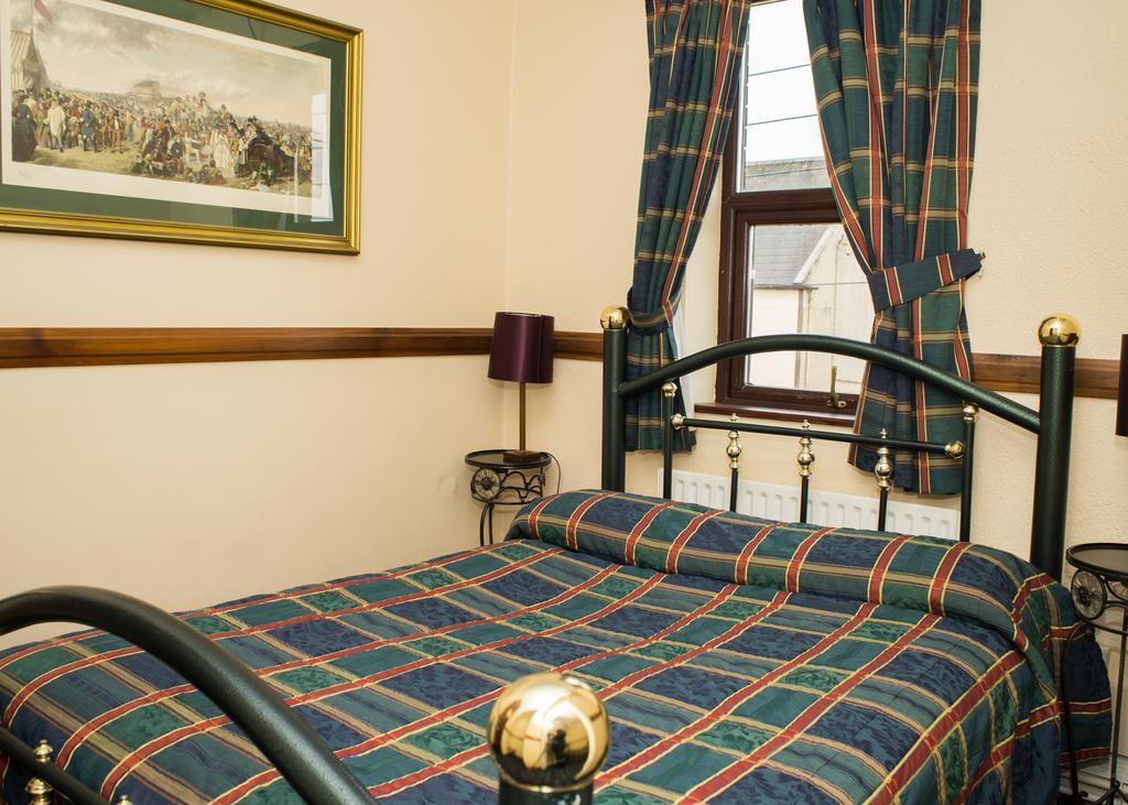 Banner Lodge Ennis Exterior photo